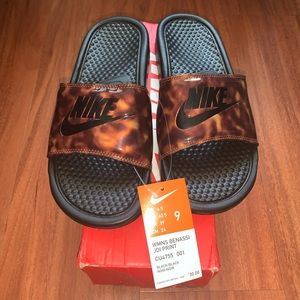 NIKE WMNS BENASSI JDI PRINT